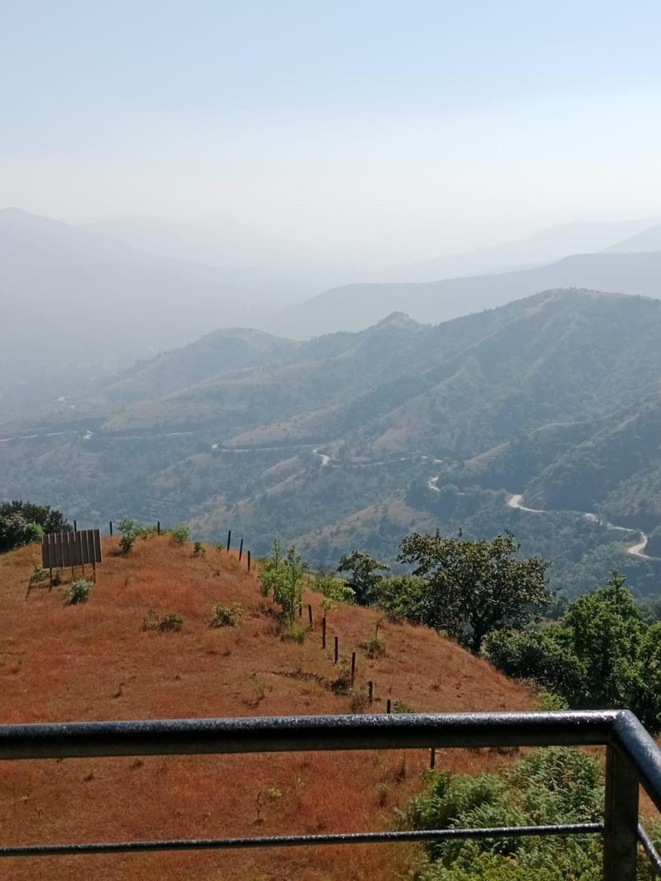Dev Anand Villa Mahābaleshwar Esterno foto