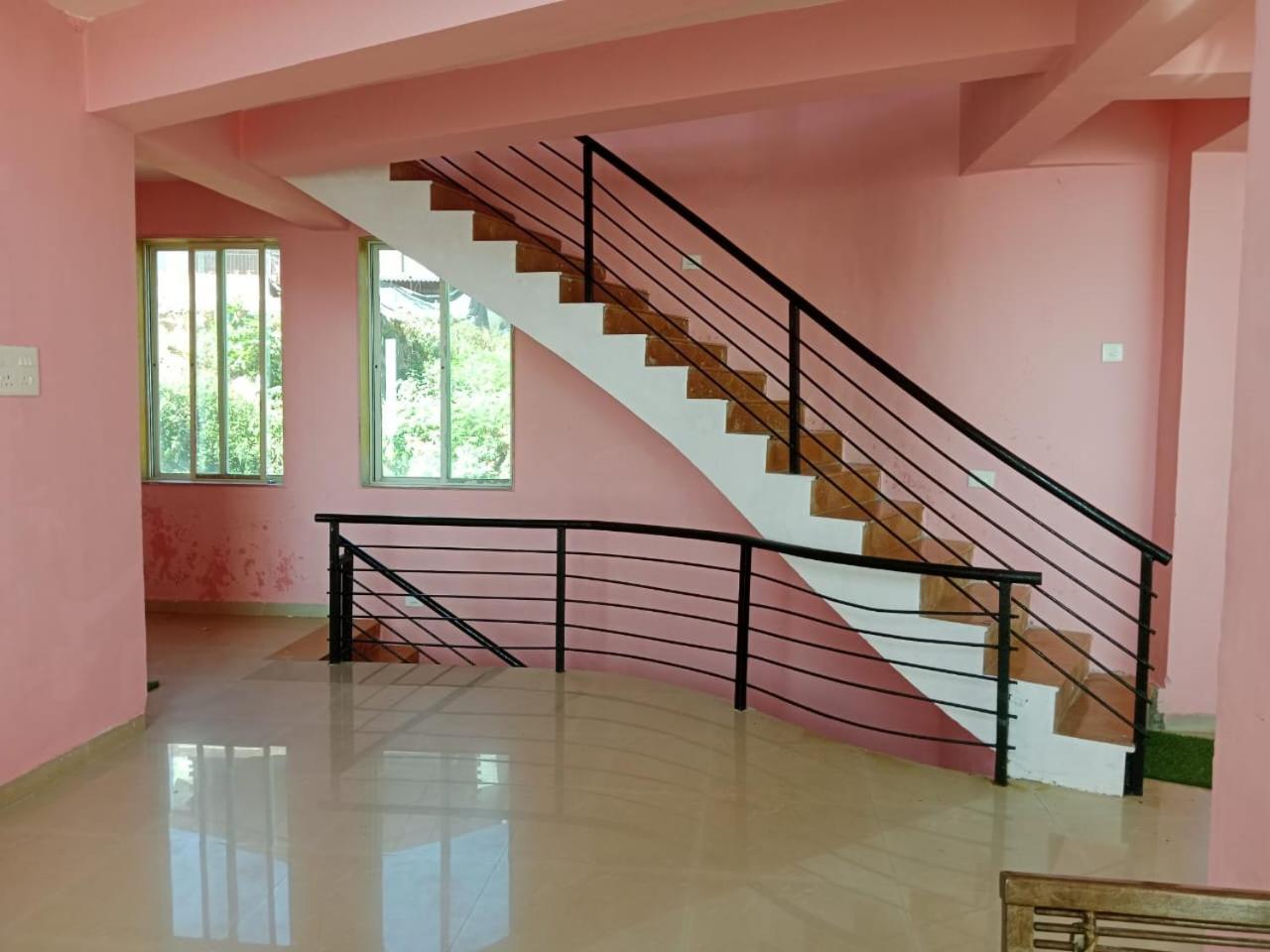 Dev Anand Villa Mahābaleshwar Esterno foto