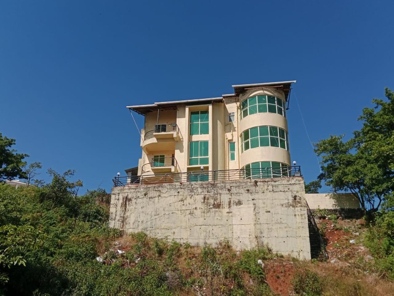 Dev Anand Villa Mahābaleshwar Esterno foto